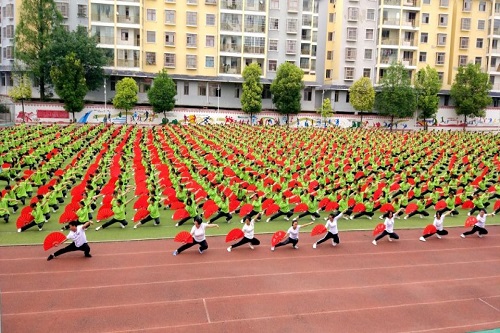 報考黔西中等職業(yè)學(xué)校，選什么專業(yè)好